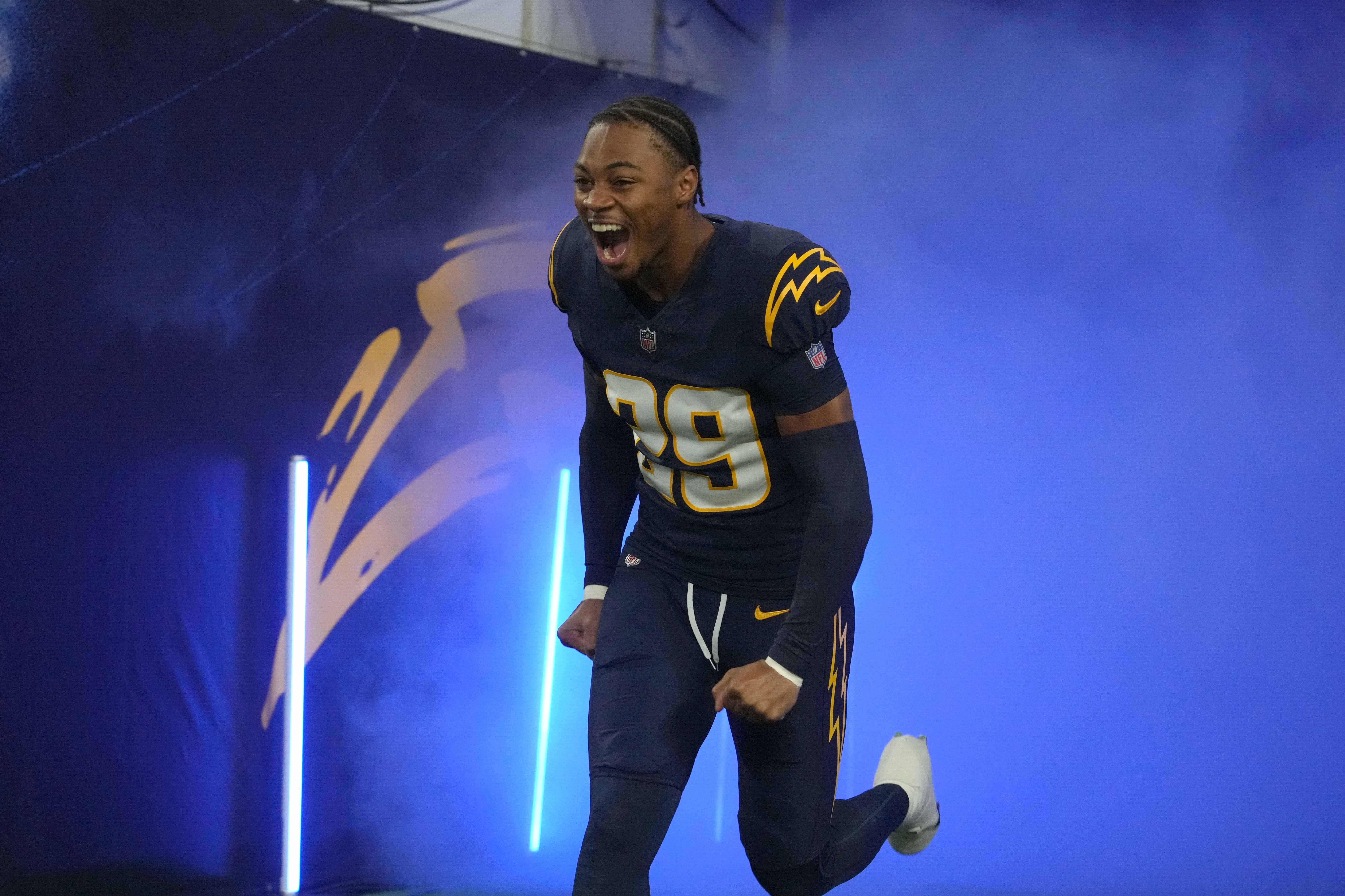 Chargers highlight: Tarheeb Still picks off Kirk… Chargers highlight: Tarheeb Still picks off Kirk…