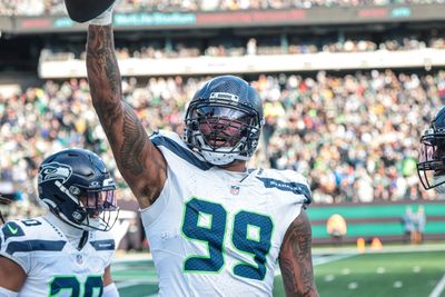 Seahawks score 19 straight points, topple Jets