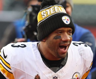 Best photos from Steelers wild 44-38 win vs Bengals