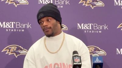 Lamar Jackson Says His Mom 'Cussed Him Out' For Not Running More Vs. Eagles