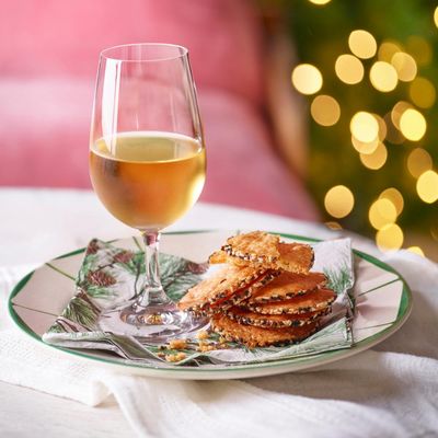 Parmesan biscuits recipe by Matt Christmas