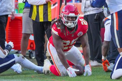 Chiefs RB Isiah Pacheco praises veteran’s leadership during injury recovery: ‘He’s been awesome’