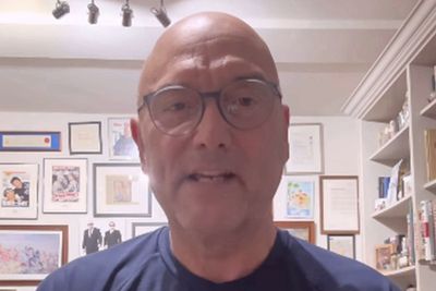 Gregg Wallace remarks ‘inappropriate and misogynistic’, No 10 says as minister holds crunch talks with BBC