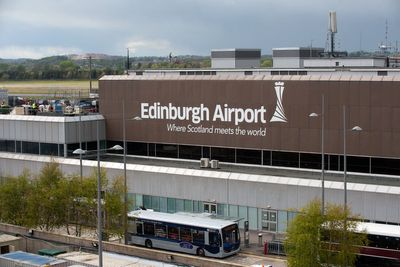 Edinburgh airport warning over Christmas flight delays as tanker drivers set to strike