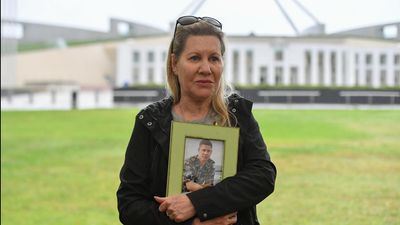 'Keep fighting', mother urges veterans after inquiry