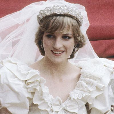 Why Kate Middleton Won't Inherit Princess Diana's Coveted Wedding Tiara