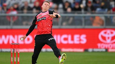 Peter Siddle joins Stars to play BBL into his 40s