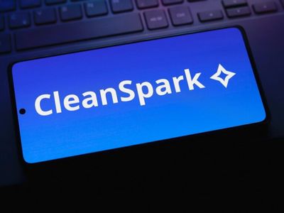 CleanSpark CEO Zach Bradford Explains Why The Company Is Betting on Bitcoin Mining, Not Buying