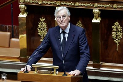 France Risks Fresh Political Crisis In No-confidence Vote