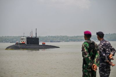 Fresh tensions as Russian attack submarine shadowed in waters off Philippines