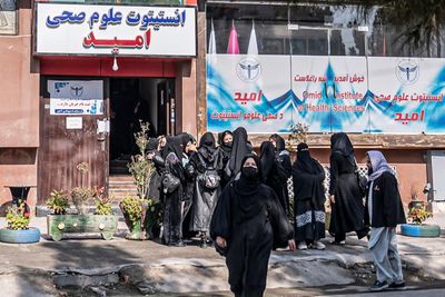 Afghan Training Centres Say Women To Be Barred From Health Studies