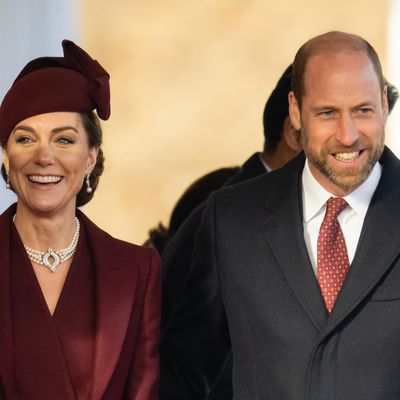 Princess Kate Masters Symbolic Dressing in Meaningful Maroon Coat and Queen Elizabeth's Pearls for Qatari State Visit