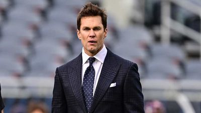 Tiki Barber Calls Out Tom Brady Over His Daniel Jones Comments During Giants-Cowboys