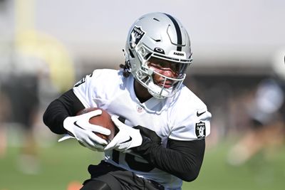 Raiders send WR DJ Turner to IR, sign promising young RB to active roster