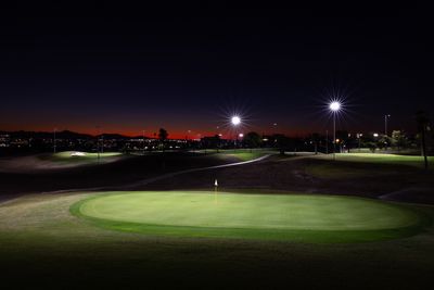 The high-stakes, par-3 Grass League Championship features pro golfers, an LPGA player, an ex-MLB pitcher and live music