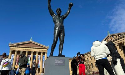 RockyFest kicks off with surprise statue of underdog boxer in Philadelphia