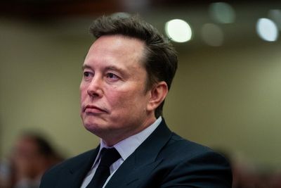 Tesla analyst offers bold predictions after Elon Musk pay ruling