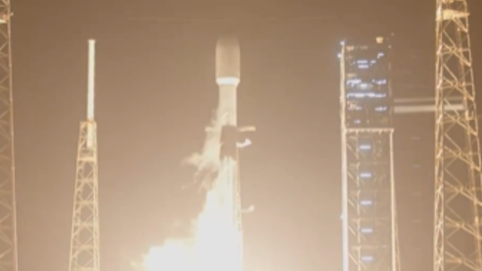 SpaceX Falcon 9 rocket launches on record-breaking…