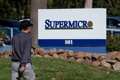 Super Micro needs a new CFO after an accounting scandal. Who should apply?