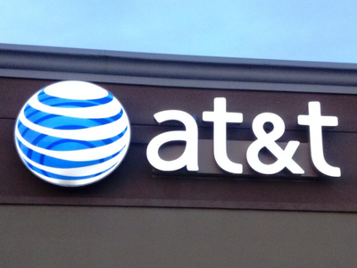 AT&T To Rally Around 14%? Here Are 10 Top Analyst Forecasts For Wednesday