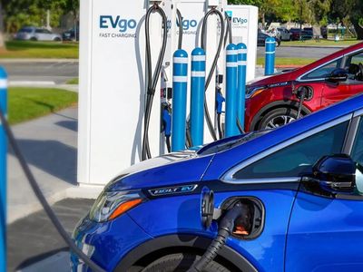 EVgo And General Motors Hit Major Milestone With 2,000 Fast-Charging Stalls, Powering Up EV Access Nationwide