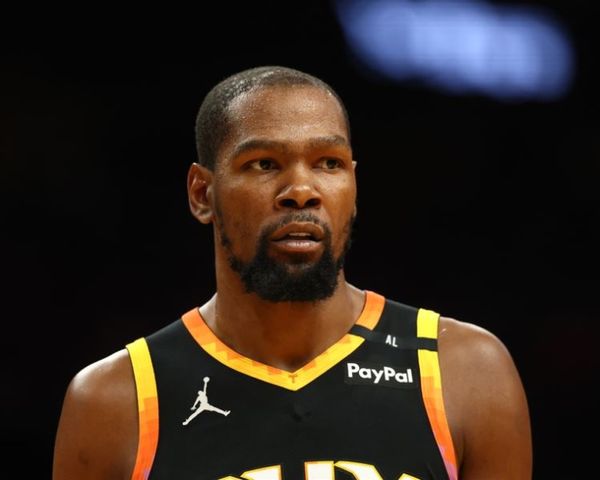 Suns' Kevin Durant Suffers Left Ankle Sprain Against Spurs