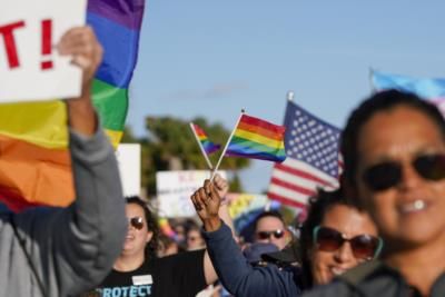 Supreme Court Visitors Advocate Against Gender Identity Medications