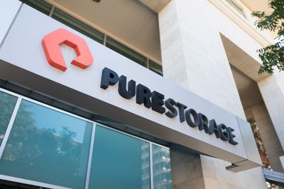 Why Pure Storage Stock Is Sailing Higher After Earnings