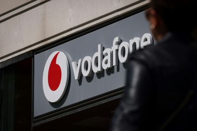 British Regulator Approves Vodafone UK, Three Merger