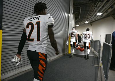 Bengals starter leaves for Steelers in free agency projections