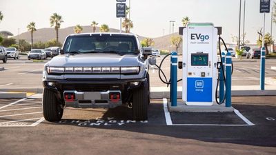 GM And EVgo Built 2,000 Public EV Fast Chargers