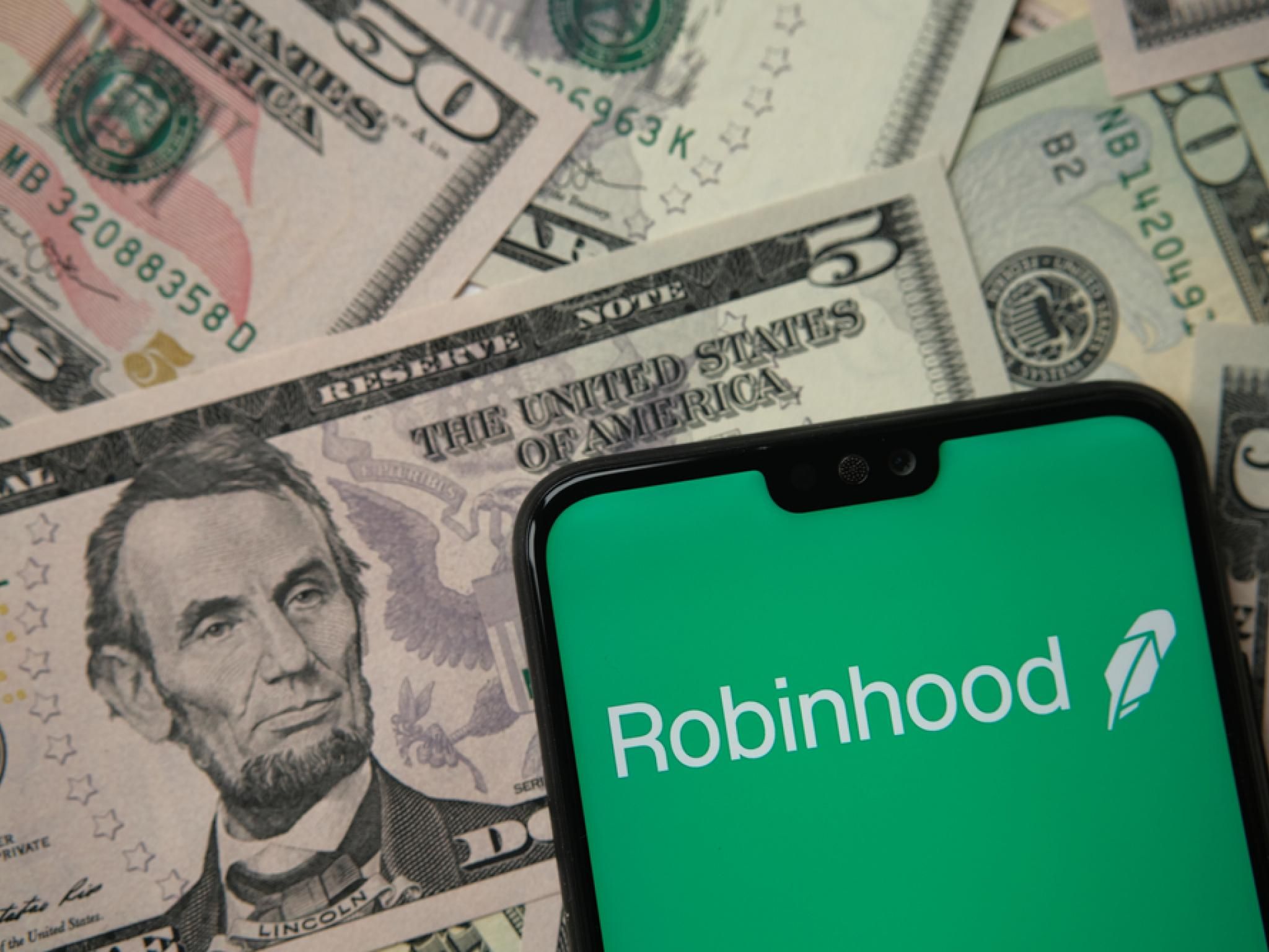 Robinhood CEO Vlad Tenev Says Sports Betting Comments Taken ‘A Little Bit Out Of Context,’ But He Also ‘Wouldn’t Rule It Out’