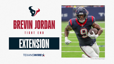 Texans extend TE Brevin Jordan on new deal before free agency