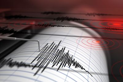 Tsunami warning retracted for West Coast