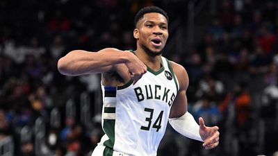 Bucks Have Ruthless Message for Teams Hoping to Trade for Giannis Antetokounmpo