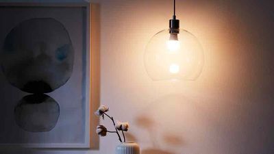 Ikea's smart lights now offer one of Philips Hue's most compelling features