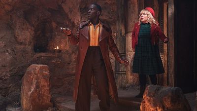 New Doctor Who Christmas Special trailer teases a full festive time travelling adventure and I can't wait