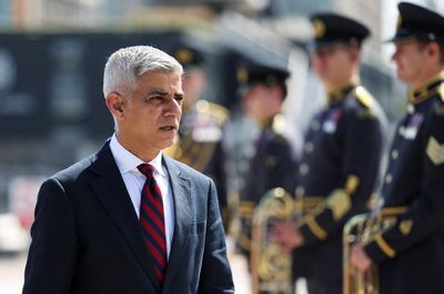 Sadiq Khan 'to be knighted in New Year's honours list'