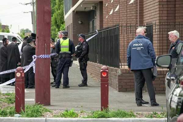 Arsonists Set Melbourne Synagogue Ablaze