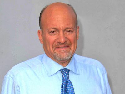 Jim Cramer Admits To 'Sweating' Bullish Calls As Ulta, Lululemon, DocuSign Rally: 'You Need To Be Safe And Sensible, Too'