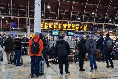 Rush-hour trains delayed and cancelled due to ‘nationwide fault’ in system, National Rail warns