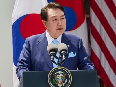 Trump's Trade Policies Pose Greater Risk To South Korea's Economy Than Domestic Martial Law Crisis, Says Central Bank Chief: 'A Lot More Uncertainty'