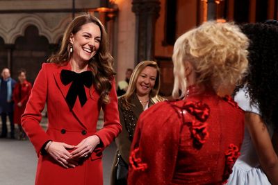 Kate Middleton arrives at Westminster Abbey for Christmas carol service attended by cancer patients