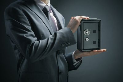10 Safe Investments with High Returns