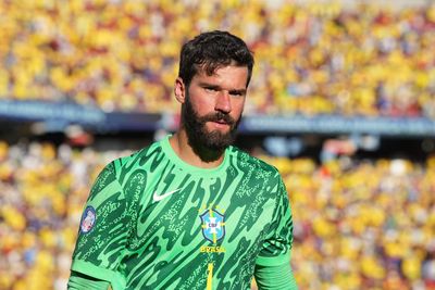 Liverpool Boss Arne Slot Provides Alisson Fitness Update