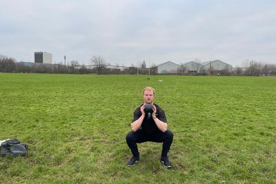 I tried ‘the best kettlebell workout’, and it was surprisingly simple yet effective in just 10 minutes