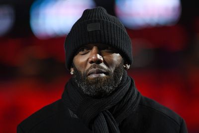 NFL legend Randy Moss makes decision following recent health issues