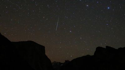 Geminid meteor shower peaks Dec. 13 alongside a bright moon. Here's how to see it