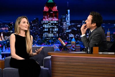 Why Angelina Jolie chose to go barefoot on The Tonight Show