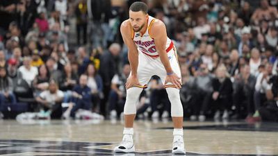 NBA Insider States Warriors 'On the Real Hunt' to Pair Steph Curry With Star